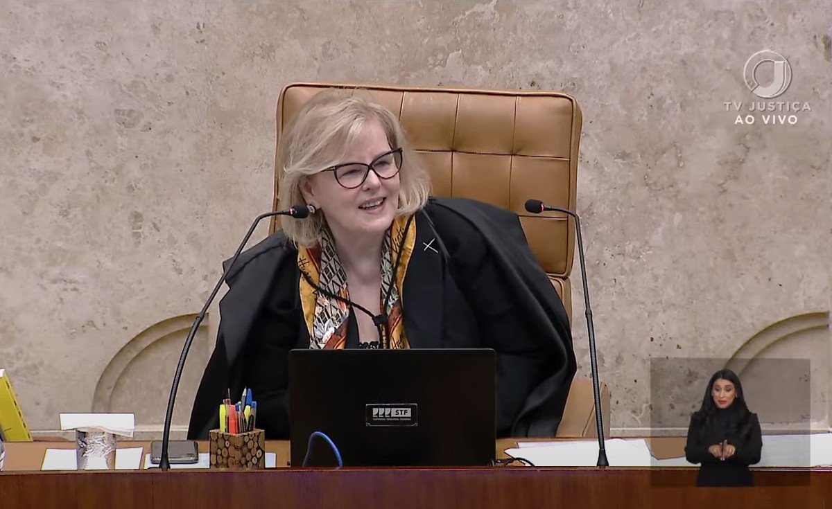 Rosa Weber se emociona e embarga a voz ao ser homenageada por Gilmar pelos 11 anos no STF; veja