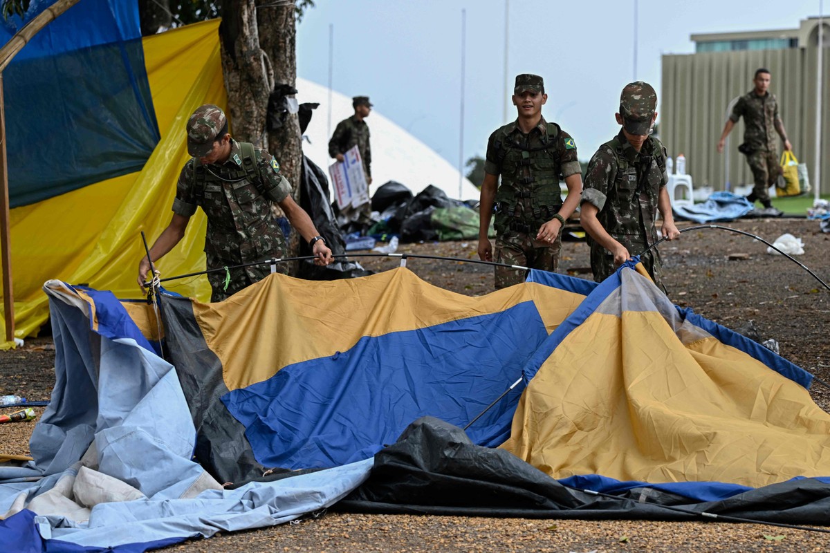 Acampamentos bolsonaristas começam a ser desmobilizados; confira a situação nos estados