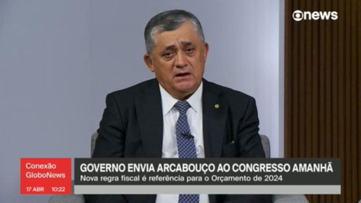 Envio da proposta de nova regra fiscal ao Congresso será nesta terça, diz líder do governo na Câmara