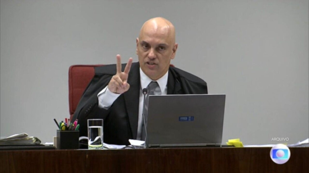 Fachin vota, e STF tem placar de 3 a 0 para tornar réus 100 denunciados por atos golpistas de 8 de janeiro