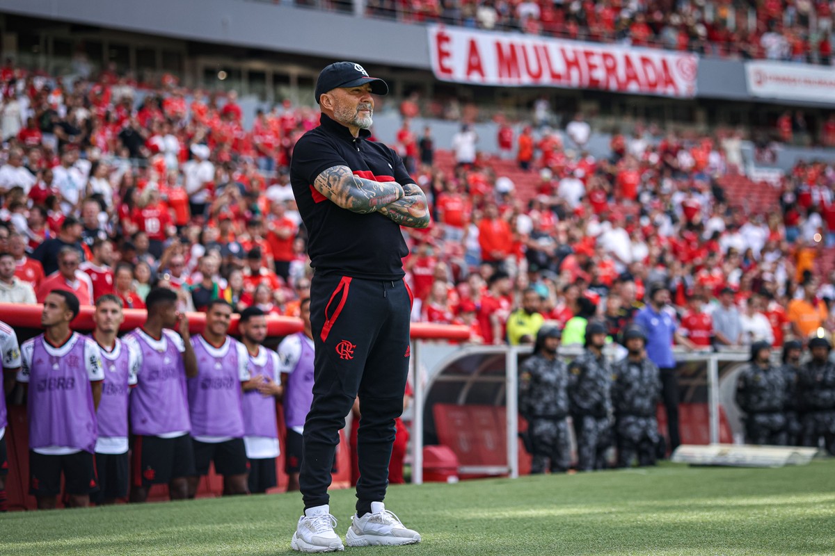 Sampaoli explica saída de Pedro e lamenta derrota do Flamengo: “Futebol é contundência na área”