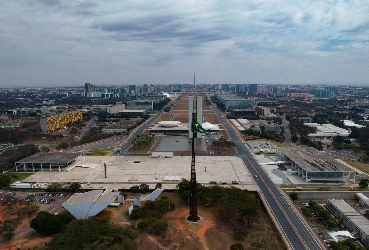 Zanin, arcabouço e Bolsonaro no TSE: semana deve ter definições importantes na política e na economia; saiba quais