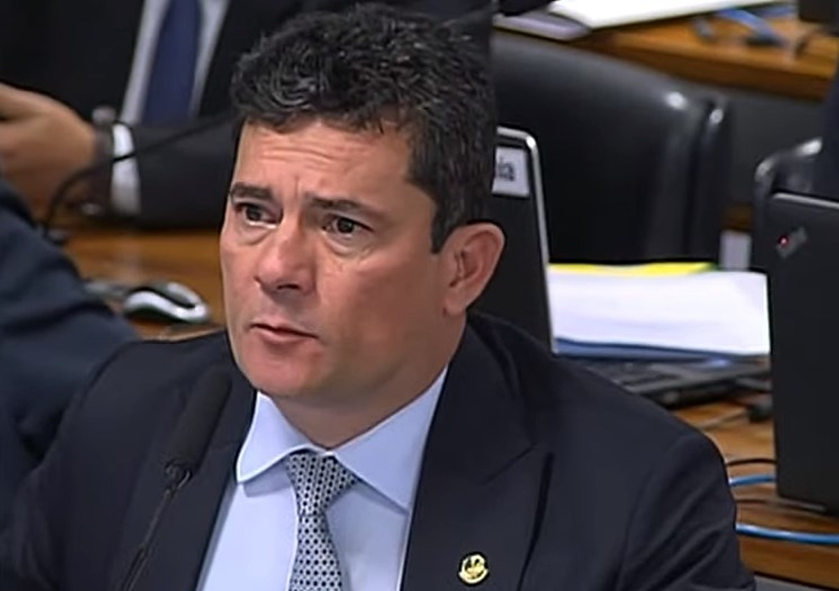 ‘Vi na internet’: Em sabatina, Moro cita fake news sobre Zanin e Lula