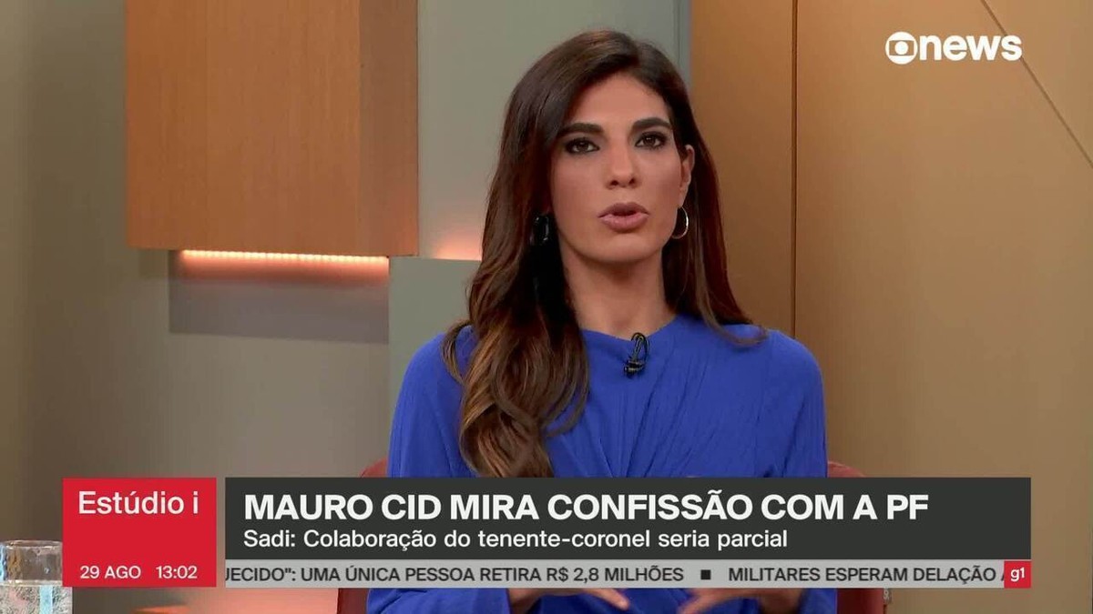 Mauro Cid negocia confissão parcial com a PF