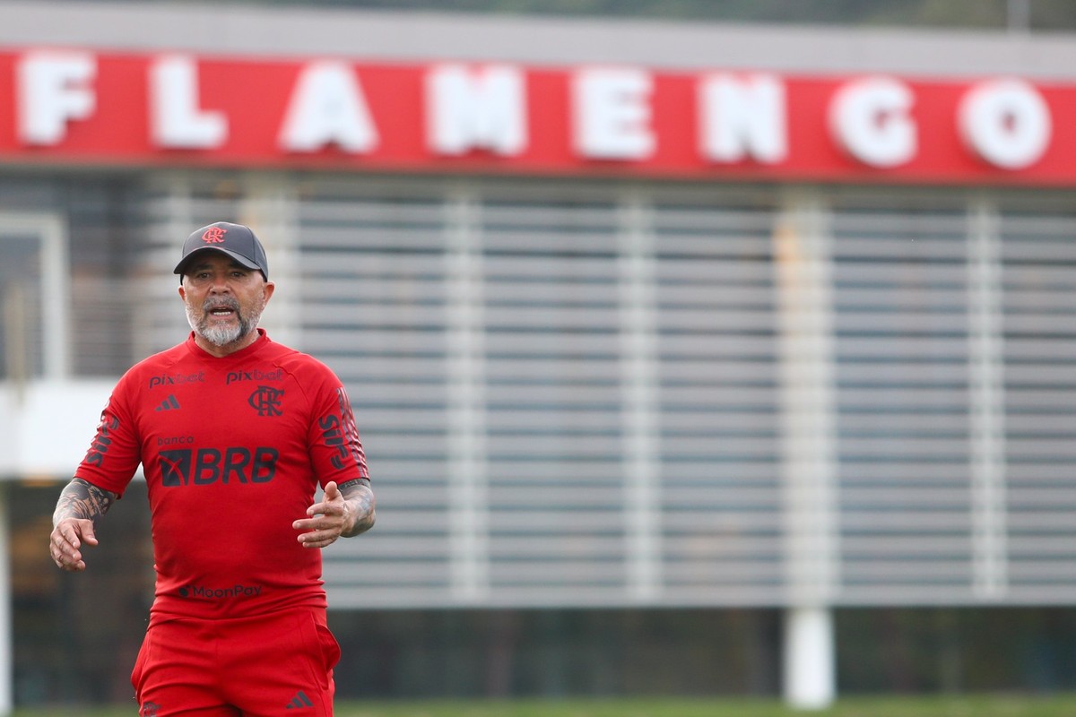 Escalação: Sampaoli testa Flamengo com Bruno Henrique, Gabigol e Pedro para enfrentar o São Paulo