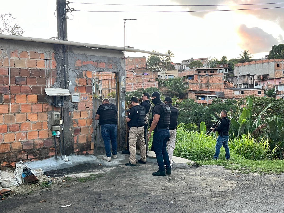 ‘Megaoperação’ contra suspeitos de matar mais de 30 pessoas na Bahia deixa 6 mortos