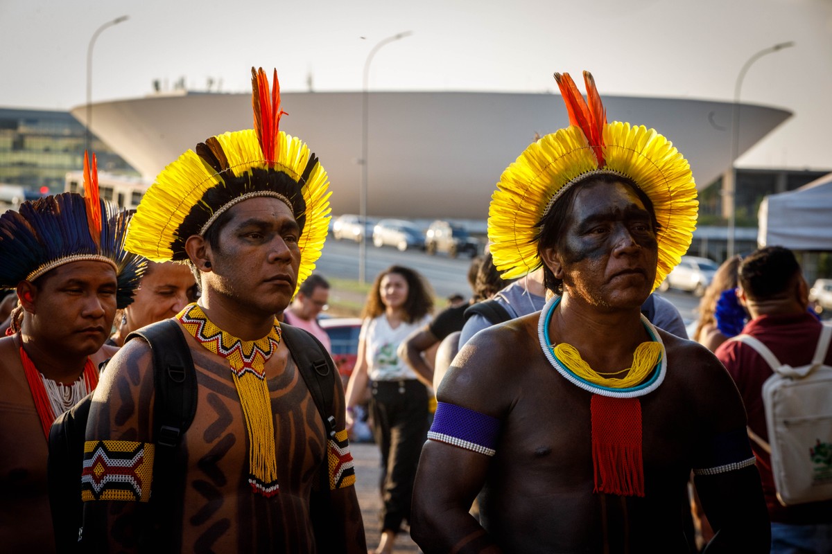 Comissão do Senado aprova marco temporal da terra indígena em ofensiva contra o STF