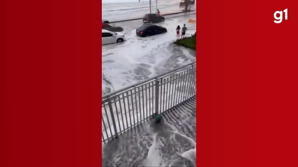 Ciclone no mar causou as ondas que invadiram a orla no Rio; veja vídeos