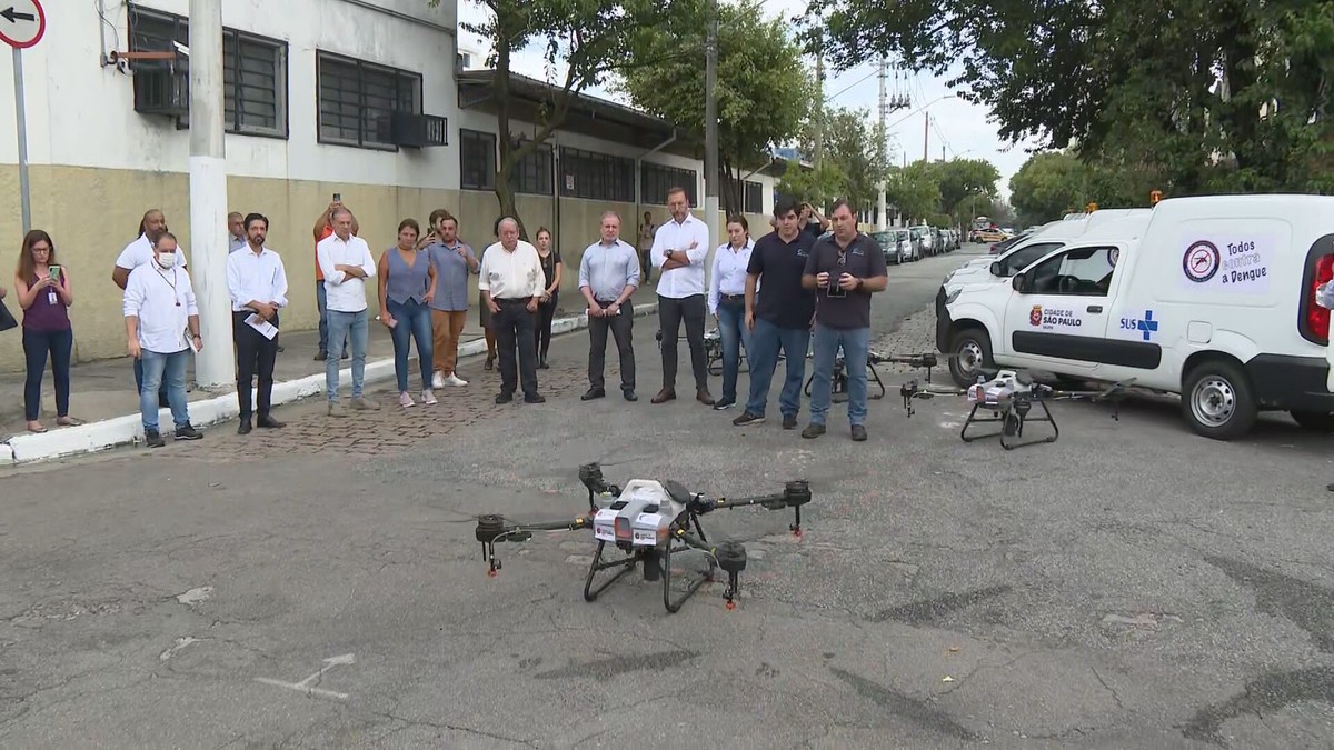 Prefeitura de SP começa a usar drones para detectar e eliminar focos do mosquito da dengue