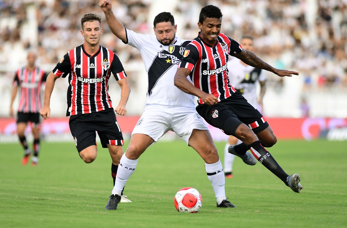 Três vagas às quartas e rebaixamentos: o que está em jogo na última rodada do Paulistão