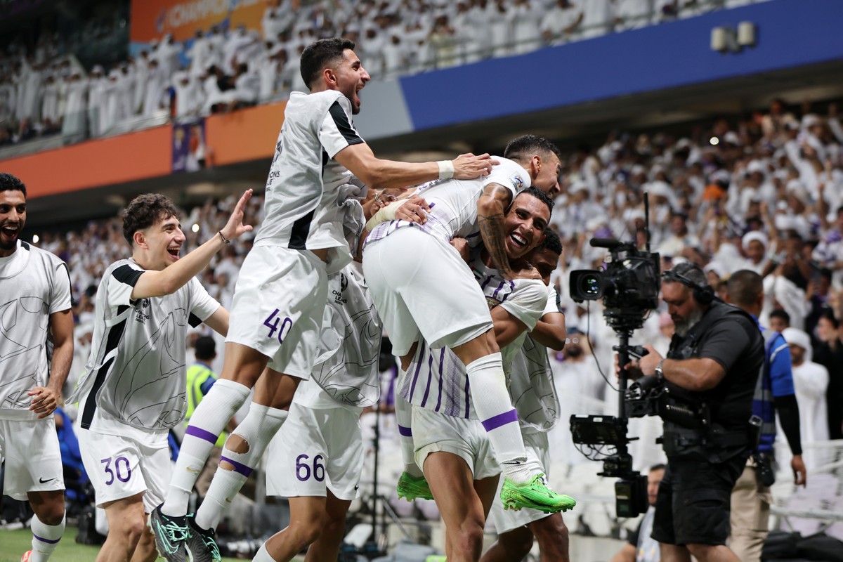 Al Ain, comandado por Crespo, conquista a Champions da Ásia e vai ao Mundial de 2025