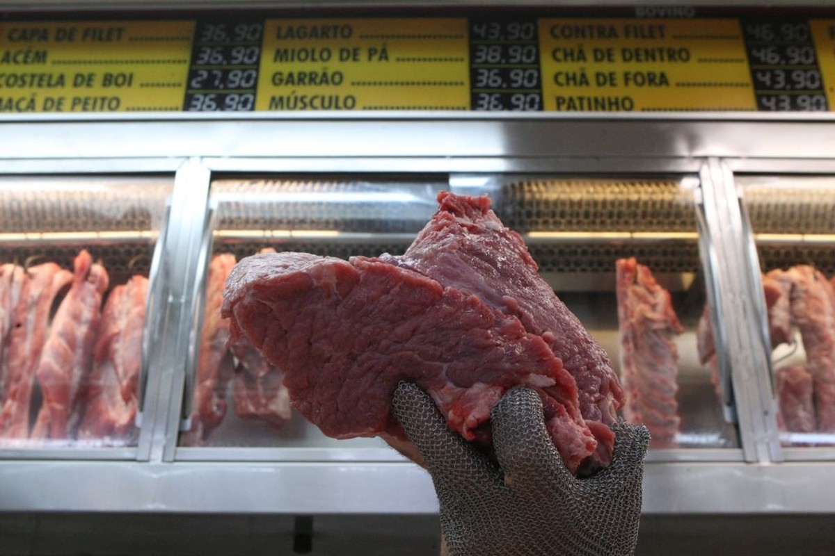 Entenda a diferença entre carne in natura e processada, que Lula sugeriu serem separadas na tributação