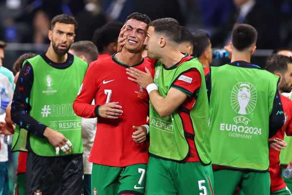 Todos por Cristiano Ronaldo: Portugal se une por título em última Euro do craque