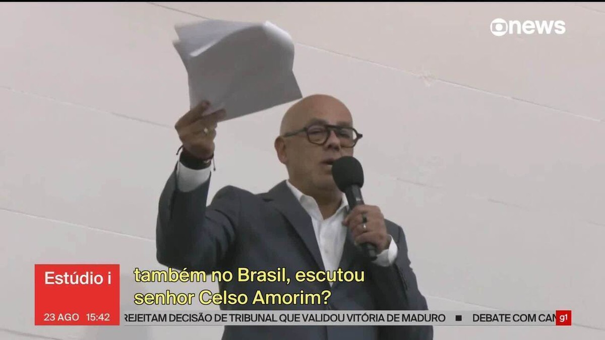 Sanções não resolvem, e Brasil segue ‘trabalhando pela paz’, diz Celso Amorim sobre impasse na Venezuela