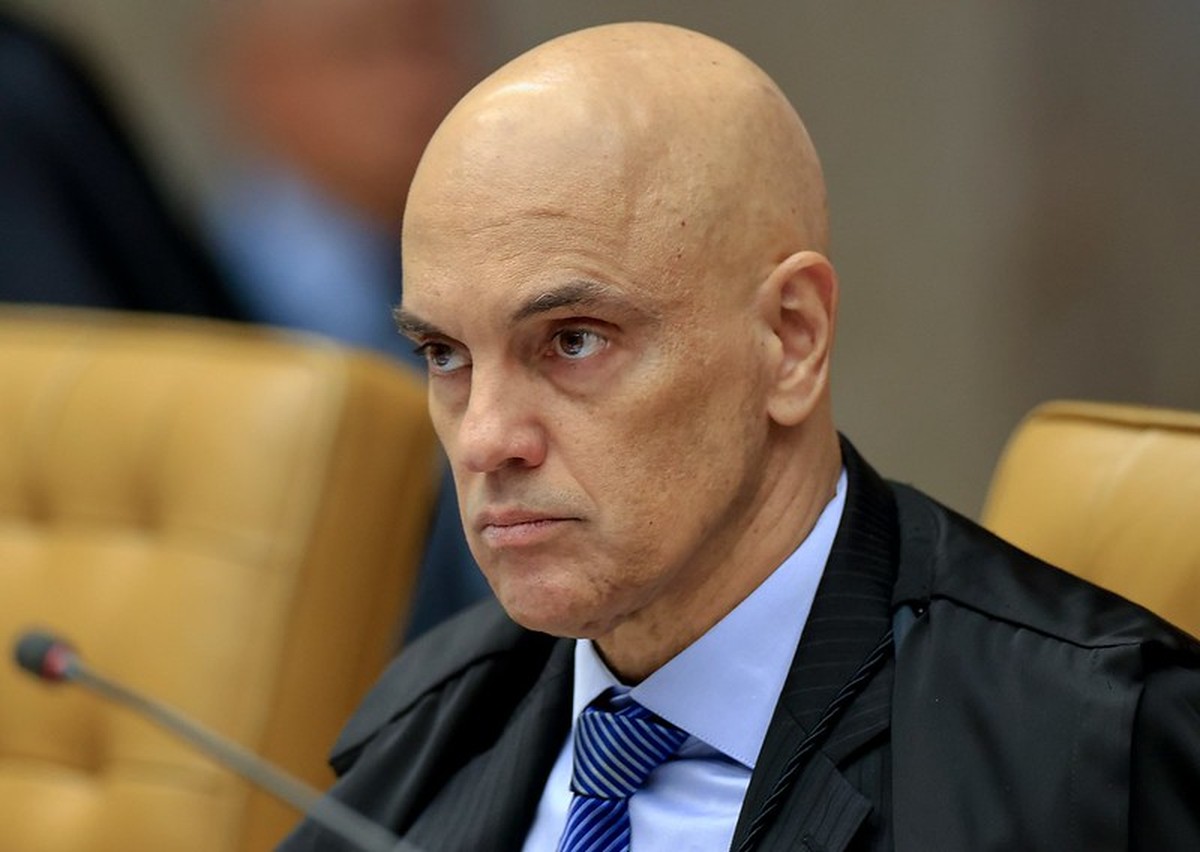 Após suspensão do X, Moraes recua de decisão que bloqueava download de aplicativos VPN