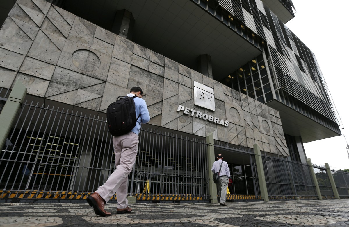 Petrobras vai pagar R$ 17,12 bilhões aos acionistas em dividendos referentes ao terceiro trimestre